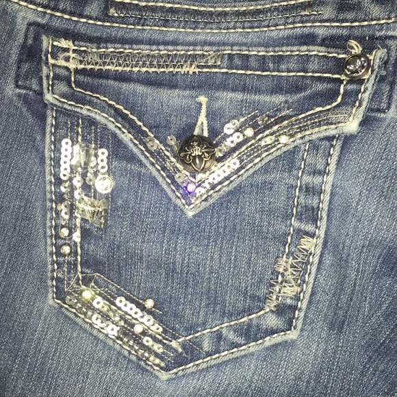 Miss Me size 28 boot cut Jeans - Picture 5 of 7